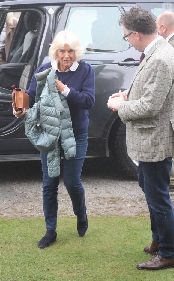 Camilla Parker-Bowles, reine consort d'Angleterre au Braemar Literary Festival où son fils Tom Parker-Bowles a fait une lecture - 21 21 septembre 2024.