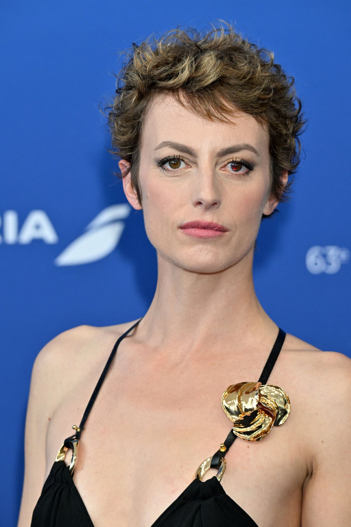 Sara Mortensen : Ces cadeaux quelle offre à son fils et qui ne sont pas à  la portée de tous - Purepeople