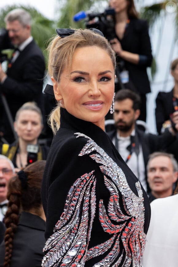 Adriana Karembeu - Montée des marches du film " The Apprentice " lors du 77ème Festival International du Film de Cannes, au Palais des Festivals à Cannes. Le 20 mai 2024 © Olivier Borde / Bestimage 