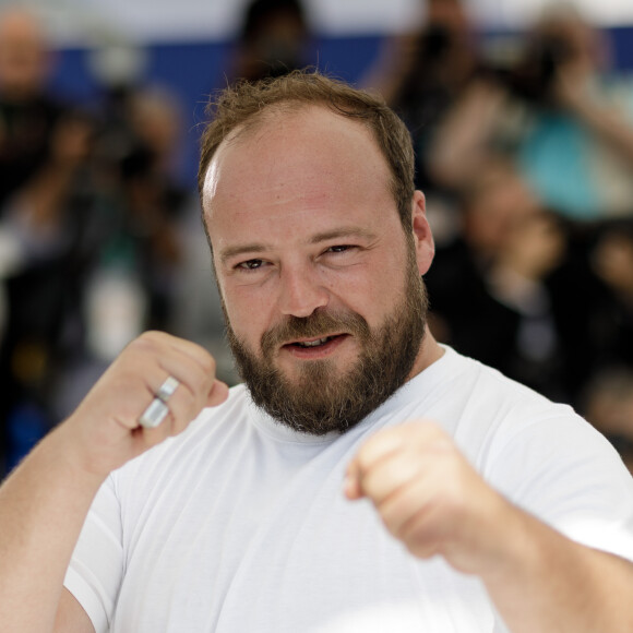 Alban Ivanov au photocall du film Hors Normes lors du 72ème Festival International du film de Cannes. Le 25 mai 2019 © Jacovides-Moreau / Bestimage