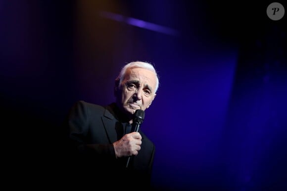 Charles Aznavour - Première représentation de Charles Aznavour au Palais des Sports à Paris le 15 septembre 2015.