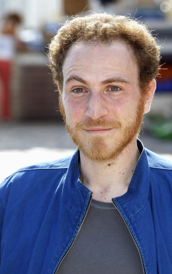 il a laissé de grosses dettes à ses fils Romain et Marius Colucci.
Marius Colucci au 13ème Festival de la Fiction TV à La Rochelle, dans l'ouest de la France. Photo par Patrick Bernard/ABACAPRESS.COM