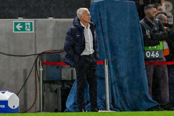 Didier Deschamps, sélectionneur de la France, lors du match de la Ligue des Nations de l'UEFA entre Israël et la France le 10 octobre 2024 au stade Bozsik Arena de Budapest, en Hongrie.