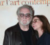 Le chanteur a fait quelques confessions sur France Inter
 
Eddy Mitchell et sa femme Muriel Bailleul - " Voir venir Venir voir ", Célébration des 40 ans de la Fondation Cartier pour l'art contemporain avec la " Traversée du chantier de la nouvelle Fondation Cartier ", place du Palais Royal, dont l'ouverture se fera en décembre 2025. Paris, France, le 18 octobre 2024. © Bertrand Rindoff/Bestimage