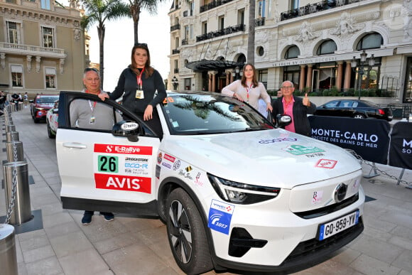 Camille Gottlieb, la fille de la princesse Stéphanie de Monaco et présidente de l'association Be Safe, co-pilote de Margaux Grundstein, la trésorière de Be Safe, a pris le départ du 8ème E-Rallye de Monte-Carlo, sur la place du Casino à Monaco, le 23 octobre 2024. © Bruno Bebert / Bestimge 