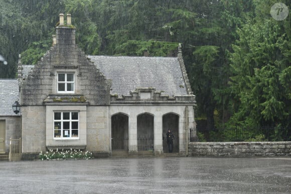 Illustration - Arrivées au château de Balmoral, suite à l'annonce du décès de la reine Elisabeth II d'Angleterre. Le 8 septembre 2022