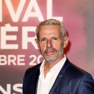 À 66 ans, l'acteur français n'a pas d'enfants et ne souhaite pas en avoir...
Lambert Wilson au photocall de la cérémonie d'ouverture de la 15ème édition du festival Lumière à la Halle Tony Garnier de Lyon le 12 octobre 2024. © Dominique Jacovides / Bestimage 