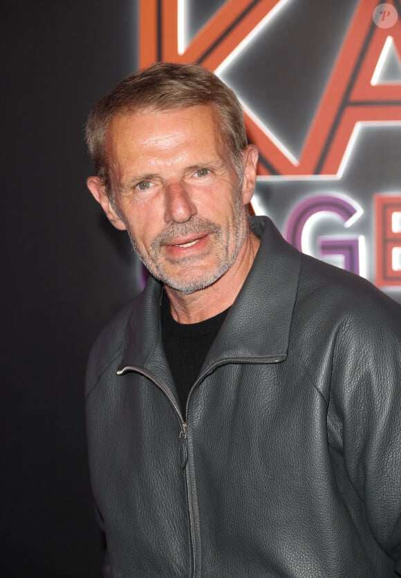 L'acteur avoue d'ailleurs que son père est resté "le plus assassin de [ses] critiques" jusqu'à la fin. 
Lambert Wilson - Avant-première du film "Becoming Karl Lagerfeld" au cinéma Le Grand Rex à Paris le 28 mai 2024. © Coadic Guirec/Bestimage 