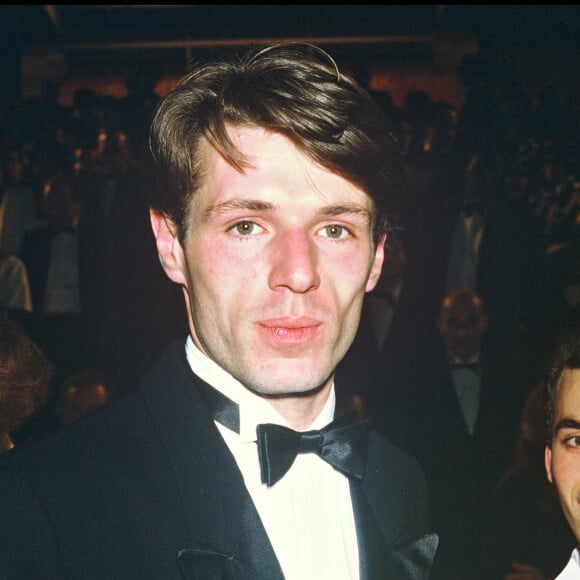 Si le célèbre acteur, Georges Wilso, son père, l'a initié au monde de la scène dès son jeune âge, cela ne s'est pas fait sans une certaine dureté...
Archives Lambert Wilson à Cannes.