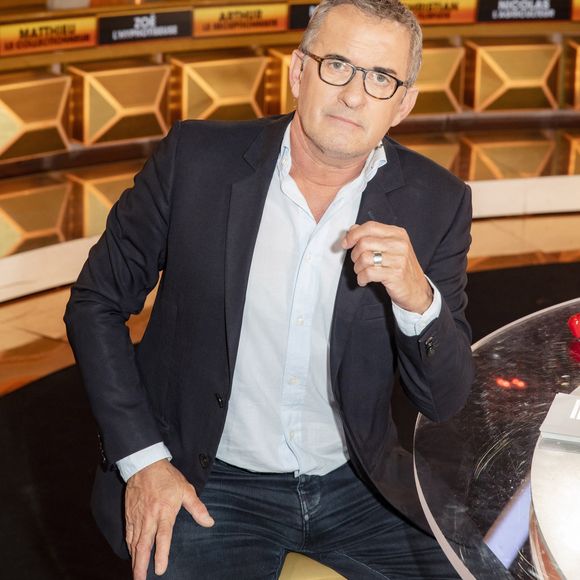 Exclusif - Christophe Dechavanne - Enregistrement du jeu "À Prendre Ou À Laisser" (APOAL) présenté par Christophe Dechavanne et diffusé sur C8 à partir du 14 juin 2021, à Paris, France, le 1er juin 2021. © Jack Tribeca/Bestimage