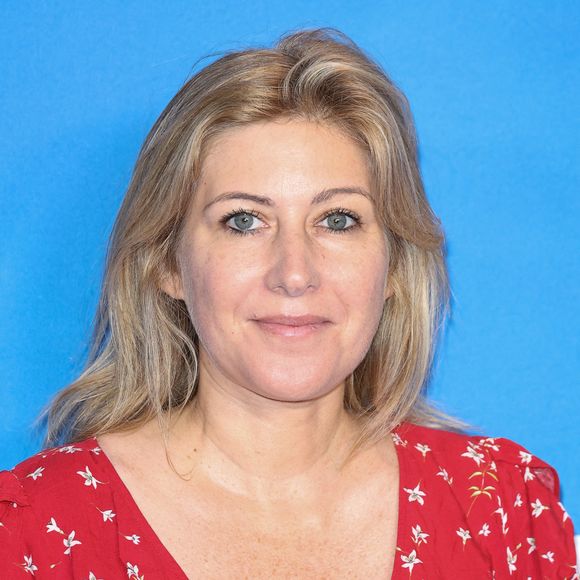 Le premier en anglais. Finalement, après plusieurs mois sur place, l'ancienne épouse de Patrick Bruel a décidé de ne plus retourner en France. 
Amanda Sthers - Avant-première Netflix de la série "Tapie" à l'UGC Normandie Paris le 11 septembre 2023. © Coadic Guirec/Bestimage