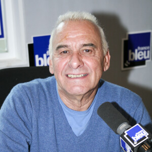 Michel Fugain, portrait, à Paris le 30 avril 2014.