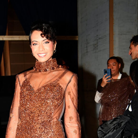 Vaimalama Chaves - Backstage du défilé d'ouverture du salon du chocolat 2024 à Paris porte de Versailles en faveur de l'association Mécénat Chirurgie Cardiaque à Paris le 29 octobre 2024. © Perusseau-Veeren/Bestimage