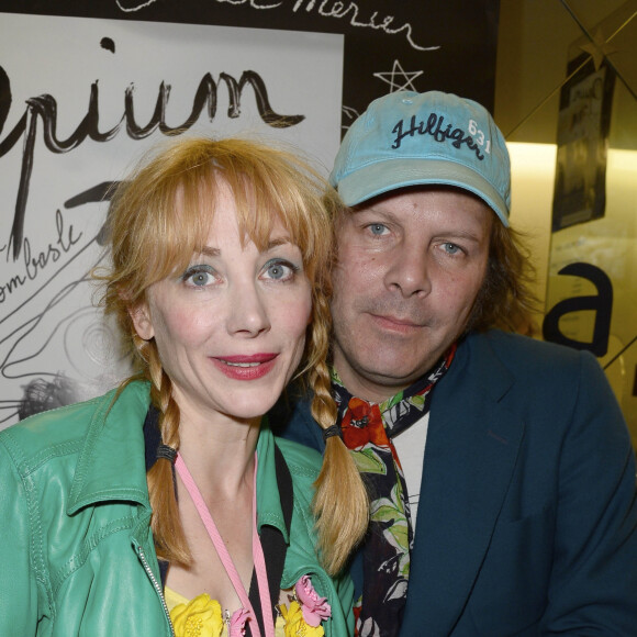 Philippe Katerine sort un nouvel album intitulé Zouzou
 
Julie Depardieu et Philippe Katerine - Avant-premiere du film "Opium" au cinema "Le Saint-Germain-des-Pres" a Paris. Le 27 septembre 2013