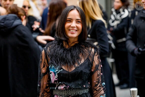 Agathe Auproux - Arrivées au défilé de mode Haute-Couture Elie Saab au Carreau du Temple lors de la Fashion Week Printemps-été 2023 de Paris, France, le 25 janvier 2023. © Christophe Clovis/Bestimage