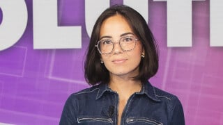 Il n'est pas n'importe qui ! Agathe Auproux présente son fiancé, un charmant brun au corps d'Apollon bien connu dans son milieu