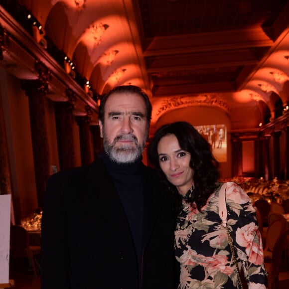 Éric Cantona et sa femme Rachida Brakni lors de la soirée de gala de la 18ème édition du "Dîner de la mode du Sidaction" au Pavillon Cambon Capucines - Potel et Chabot à Paris, France, le 23 janvier 2020. © ORachid Bellak/Bestimage