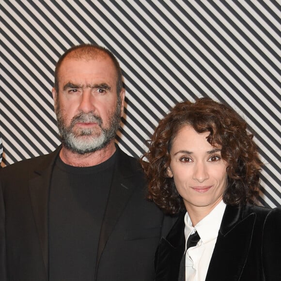 Éric Cantona avec sa femme Rachida Brakni - Dîner de gala annuel de la société des amis du Centre Pompidou "Black & White" au centre national d'art et de culture Georges-Pompidou à Paris, France, le 10 avril 2018. © Coadic Guirec/Bestimage