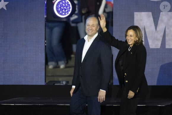 4 novembre 2024, Philadelphie, Pennsylvanie : le vice-président des États-Unis Kamala Harris s'exprimant lors de son dernier rassemblement de campagne à Philadelphie PA (image de crédit : © Ricky Fitchett/ZUMA Press Wire)