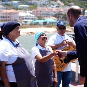 Le prince William rencontre l'équipe d'ABALOBI & Fish with a Story et des pêcheurs locaux à Kalk Bay Harbour à Cape Town le 7 novembre 2024. Photo by Aaron Chown/PA Wire/ABACAPRESS.COM