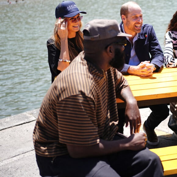 Le prince William, avec Heidi Klum et Winnie Harlow, rencontre l'équipe d'ABALOBI & Fish with a Story et des pêcheurs locaux à Kalk Bay Harbour à Cape Town le 7 novembre 2024. Photo by Aaron Chown/PA Wire/ABACAPRESS.COM