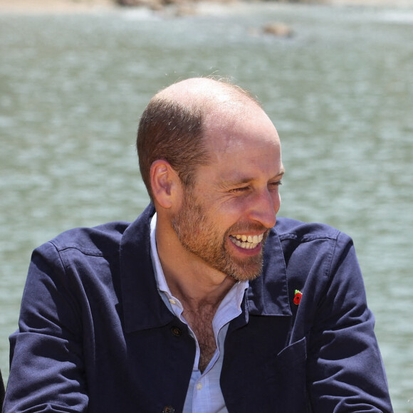 Le prince William ne doit pas regretter son voyage en Afrique du Sud
Le prince William, avec Heidi Klum et Winnie Harlow, rencontre l'équipe d'ABALOBI & Fish with a Story et des pêcheurs locaux à Kalk Bay Harbour à Cape Town. Photo by Phil Noble/PA Wire/ABACAPRESS.COM