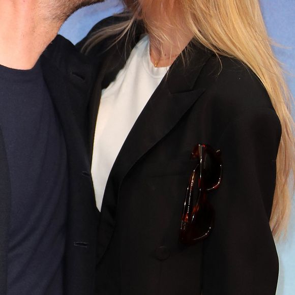 Nicolas Duvauchelle et sa femme Chloe Roy - Photocall de la cérémonie de clôture de la 26ème Edition du Festival de la Fiction de La Rochelle. Le 14 septembre 2024 © Patrick Bernard / Bestimage  