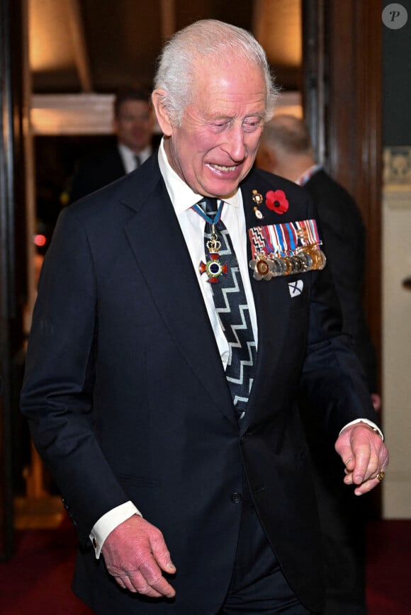 Le roi Charles III d'Angleterre - La famille royale du Royaume Uni assiste au Festival du souvenir (Festival of Remembrance) au Royal Albert Hall, Londres le 9 novembre 2024. © Chris Ratcliffe / Pool / Julien Burton via Bestimage 