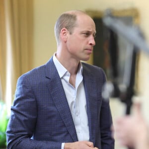 Le prince William, prince de Galles, anonce une exposition sur les sans-abri à la Saatchi Gallery à Londres pour sensibiliser la population le 7 juillet 2024. © Alpha Press / Bestimage