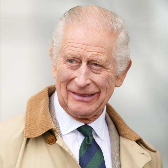 qui fait état de sommes mirifiques perçues par la famille royale.
Le roi Charles III d'Angleterre au concours hippique Royal Windsor Horse Show à Windsor, le 3 mai 2024.