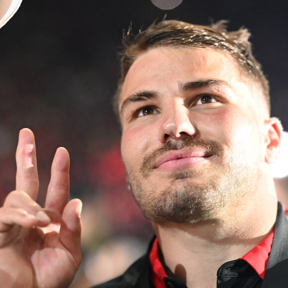 Celebration Antoine DUPONT (ST) Stade Toulousain sacré champion de France lors de la finale du Top14 opposant le Stade Toulousain à l'Union Bordeaux Begles au stade Velodrome à Marseille, France, le 2 juin 2024. Toulouse a gagné 59-3. © Valentina Claret/Panoramic/Bestimage