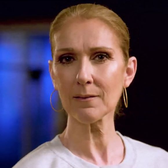 Que fait Céline Dion en Arabie Saoudite ?
Céline Dion a fait une apparition remarquée, dimanche 6 octobre, dans une vidéo en amont d'une rencontre de football américain entre Pittsburgh Steelers et les Dallas Cowboys