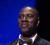 "Avant la notoriété, quand je sortais sans mes papiers, que je ne pouvais pas faire demi-tour pour rentrer chez moi, je vivais des journées difficiles."
Omar Sy - Cérémonie de clôture du 77ème Festival International du Film de Cannes au Palais des Festivals à Cannes. Le 25 mai 2024. © Borde-Jacovides-Moreau / Bestimage 