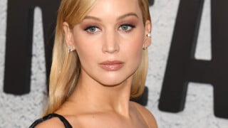 Jennifer Lawrence enceinte : la sublime future maman ne cache rien de ses formes sur le tapis rouge