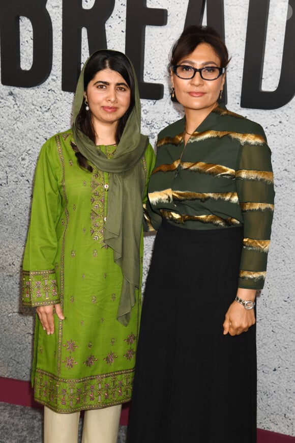 Malala Yousafzai (militante pakistanaise pour les femmes et prix Nobel de la paix à 17 ans) et Sahra Mani lors de la première de Bread & Roses au Hammer Museum le 14 novembre 2024 à Los Angeles, Californie, Crédit : Jeffrey Mayer/MediaPunch