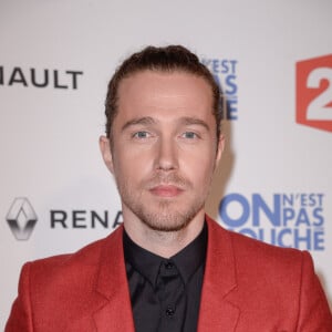 Julien Dore assistant au photocall de l'émission On N'Est Pas Couche lors du 70e Festival de Cannes à Cannes, en France, le 24 mai 2017. Photo par Julien Reynaud/APS-Medias/ABACAPRESS.COM