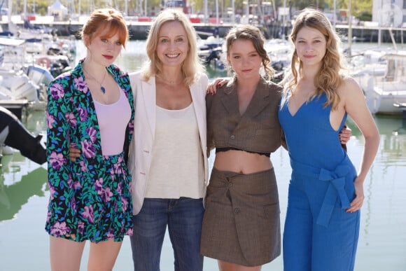 Claire Romain,Catherine Marchal, Axelle Dodier, Florence Coste ICI TOUT COMMENCE TF1 Le festival de fiction TV de La Rochelle samedi 17 septembre 2022. © Christophe Aubert via Bestimage