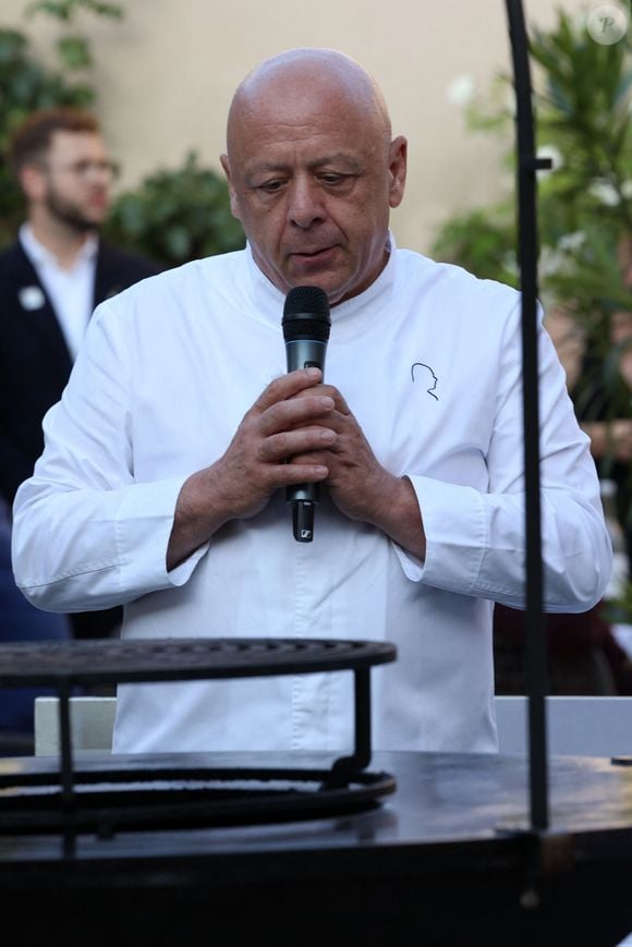 Le Chef Thierry Marx le 9 juillet 2023, au Restaurant Lalique - Château Lafaurie Peyraguey à Bommes en Gironde pour la Soirée Caritative de l'association "Les amis du Chef Jérôme" du chef étoilé Jérôme Schilling.