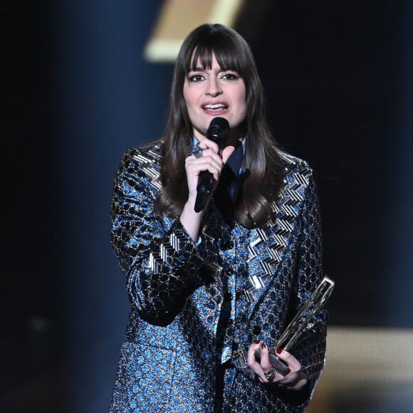 Clara Luciani lors de la 37ème cérémonie des Victoires de la musique à la Seine musicale de Boulogne-Billancourt, le 11 février 2022. © Guirec Coadic/Bestimage 