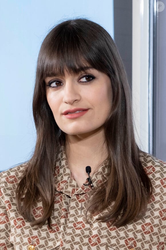 Clara Luciani assiste à la conférence "Women In Motion" de Kering à l'hôtel Majestic Barrière lors du 75ème Festival International du Film de Cannes © Olivier Borde/bestimage