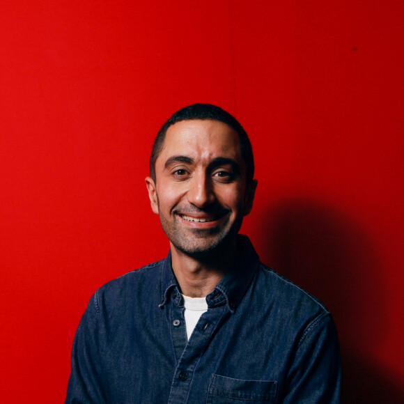 Jimmy Mohamed - Backstage - Enregistrement de l'émission "Tout le monde chante contre le cancer" au Cirque Phénix à Paris, présentée par J.Anthony et E.Gossuin et diffusée le 4 janvier sur W9 © Christophe Clovis / Bestimage