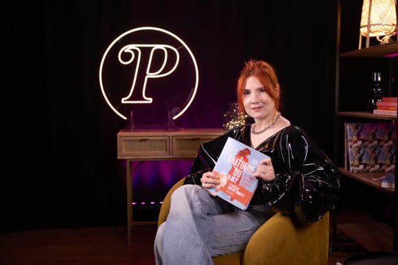 Adeline Toniutti en interview pour "Purepeople", dans "En Privé avec", le 8 octobre 2024, chez Webedia