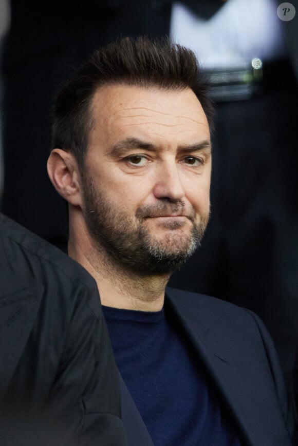 Cyril Lignac - People lors du match de football Ligue 1 Uber Eats PSG Vs Ajaccio (5-0) au Parc des Princes à Paris le 13 mai 2023. © Cyril Moreau / Bestimage 