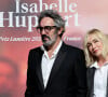 Depuis 2018, Emmanuelle Béart est mariée à Frédéric Chaudier
 
Emmanuelle Beart et son compagnon Frédéric Chaudier au photocall de la cérémonie de remise du prix lumière de la 16ème édition du Festival Lumière à l'Amphithéâtre - Centre de Congrès à Lyon, France, le 18 octobre 2024. © Dominique Jacovides/Bestimage