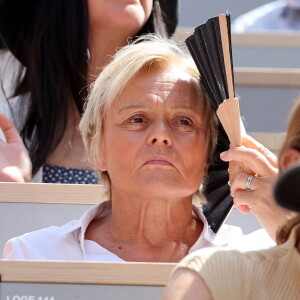 Muriel Robin- Célébrités assistent à la victoire de Novak Djokovic face à Carlos Alcaraz lors de la finale de tennis des Jeux Olympiques de Paris 2024 (JO) sur le cour Philippe Chatrier à Roland Garros, à Paris, France, le 4 Aout 2024. © Jacovides-Perusseau/Bestimage 