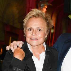 Pendant plus de trois décennies, Pierre Palmade et Muriel Robin ont entretenu une amitié indéfectible.Inauguration de la statue de cire de "Muriel Robin et Pierre Palmade" au musée Grévin à Paris. © Coadic Guirec/Bestimage