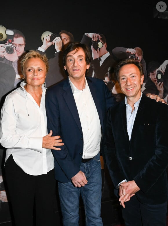 Muriel Robin, Pierre Palmade et Stéphane Bern - Inauguration de la statue de cire de "Muriel Robin et Pierre Palmade" au musée Grévin à Paris le 25 octobre 2021. © Coadic Guirec/Bestimage