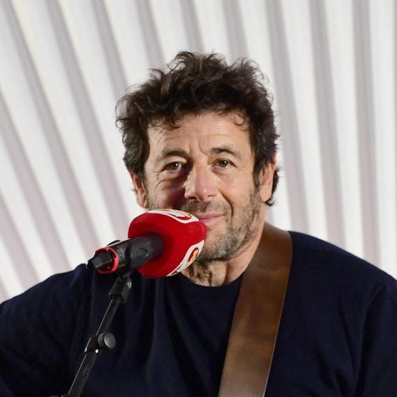 Exclusif - Patrick Bruel lors de la dictée, pour l'association ELA, au lycée Saint-Joseph à Lyon. Le 13 novembre 2024 © Romain Doucelin / Bestimage 