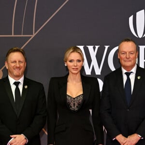 Alan Gilpin, le directeur général de World Rugby, la princesse Charlene et Jonathan Webb - La princesse Charlene de Monaco a participé à la cérémonie des World Rugby Awards 2024 à la salle des Etoiles à Monaco, le 24 novembre 2024. © Bruno Bebert/Bestimage