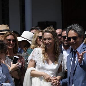 Mariage de Laura Smet et Raphaël Lancrey-Javal à l'église Notre-Dame des Flots au Cap-Ferret le jour de l'anniversaire de son père Johnny Hallyday le 15 juin 2019.